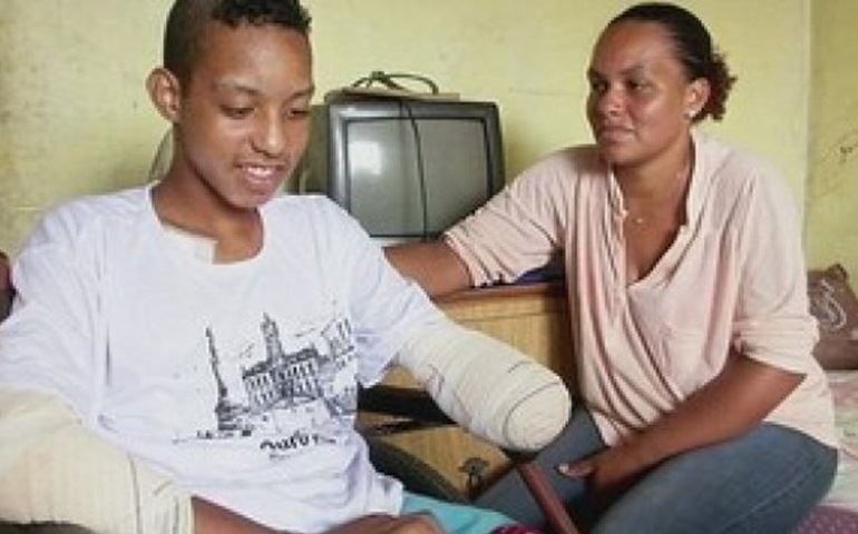 ?Quero voltar a jogar bola?, diz garoto com membros decepados por trem