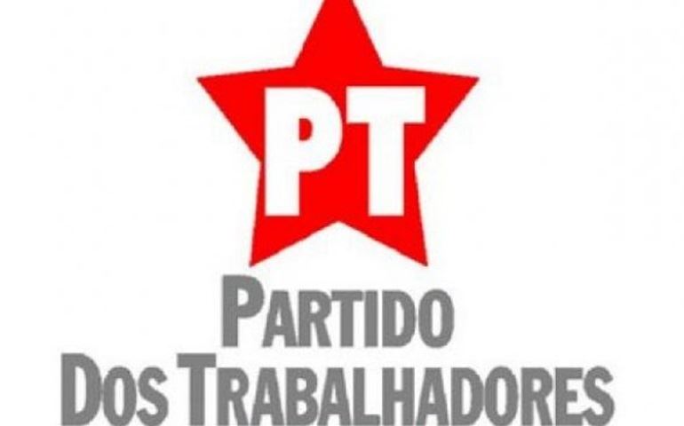 PETISTAS DE AVARÉ ESTÃO INDIGUINADOS COM PREFEITO PELA VISTA FEITA A RÍPOLI.