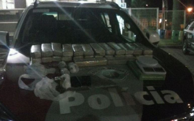 PM PRENDE DONO DE LOJA DE INFORMÁTICA COM GRANDE QUANTIDADE DE DROGAS