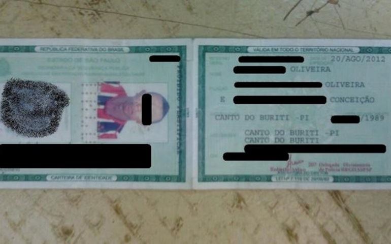 Homem detido com dois RGs e 2 Carteiras de habilitação do Paraguai falsas