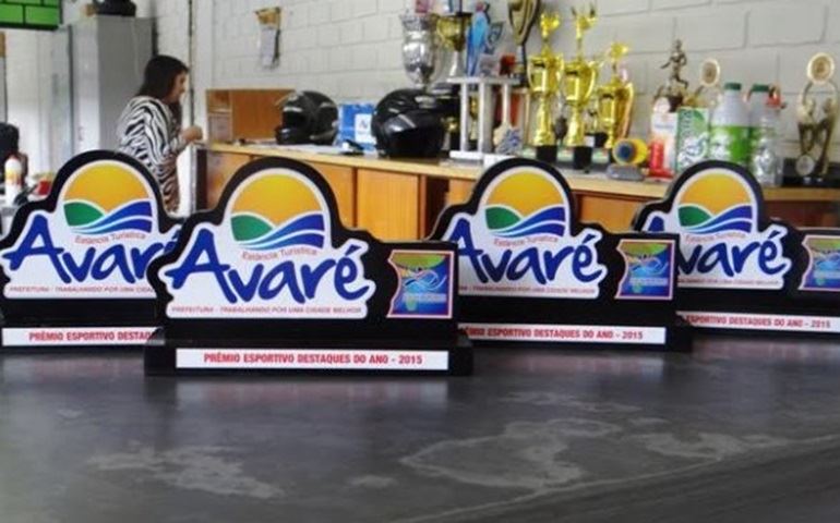 Esporte premiará atletas que se destacaram em 2015