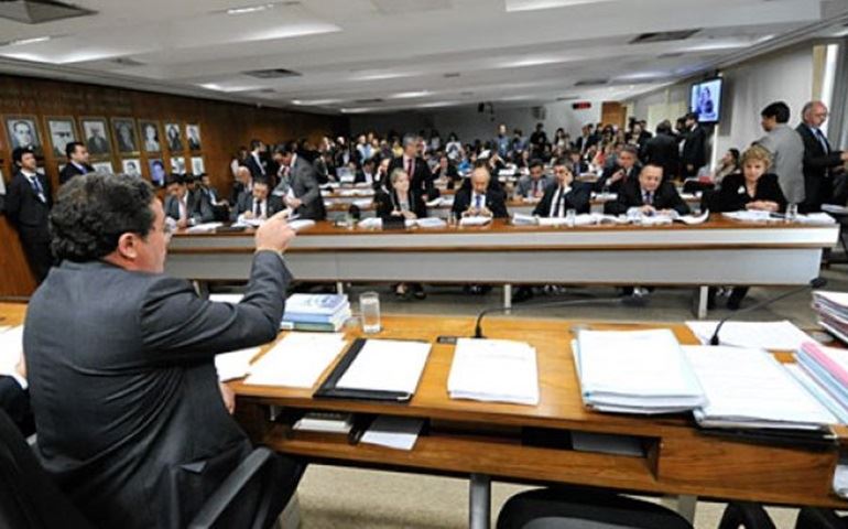 CCJ aprova poder de polícia para guardas municipais, matéria agora vai ao plenário