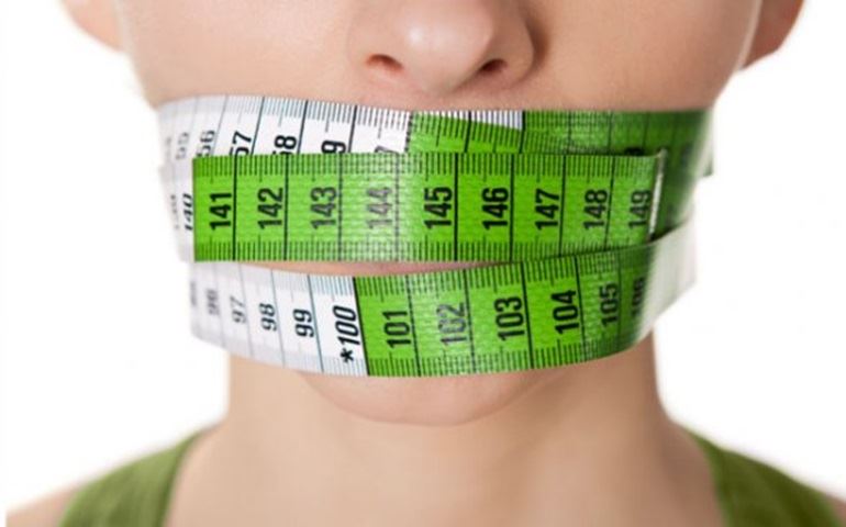 5 hábitos alimentares que estão sabotando a sua dieta