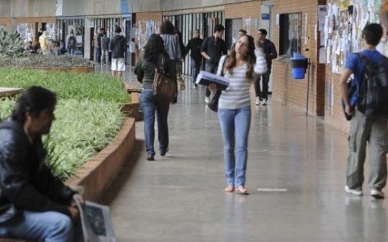 Fies torna o programa mais sustentável, segundo especialistas