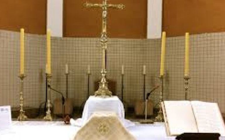 Assaltantes armados invadem igreja católica durante missa em Várzea Grande no Estado de Mato Grosso.