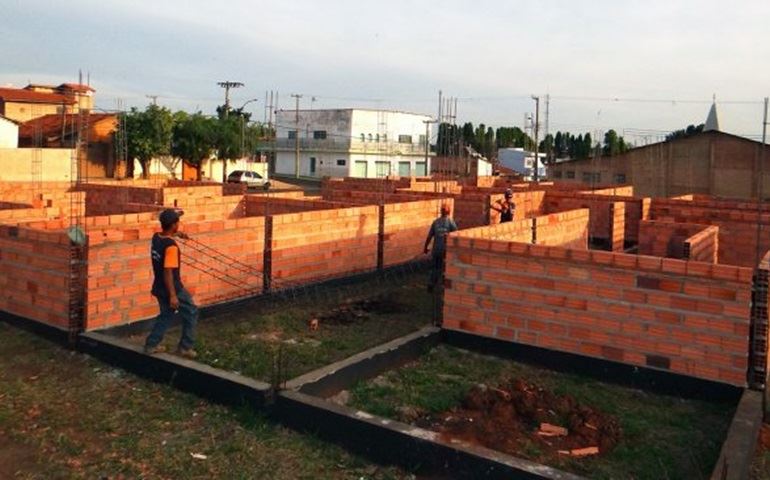 Prefeitura inicia a construção de 4 Unidades Básicas de Saúde