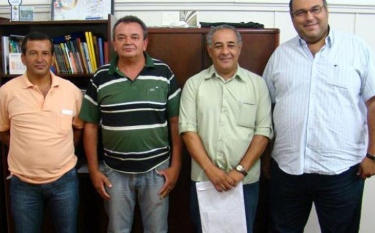 Prefeitura paga servidores na segunda-feira, 10 de março