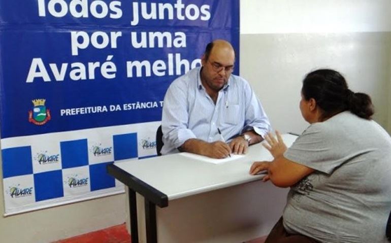 Prefeito ouve reivindicações de moradores no Avaré Viva!