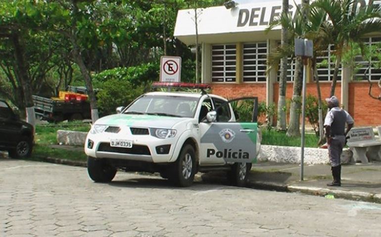 AMBIENTAL DE BOTUCATU APRIENDE ARMAMENTOS NA RESIDENCIA DE IDOSO DE 79 ANOS