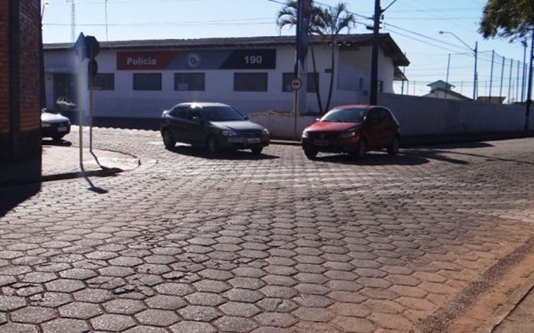 Prefeitura substituirá semáforos por novos equipamentos de led