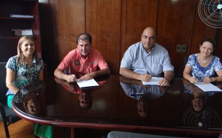 Prefeitura renova convênios que garantem acolhimento a 352 crianças