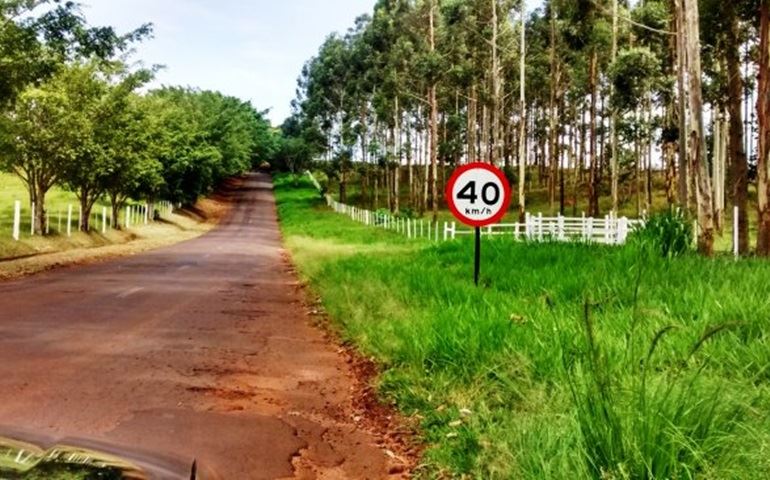 Sinalização da estrada da Ponte Alta é concluída