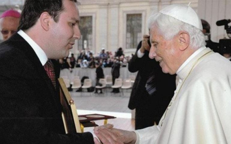 UM AVAREENSE NA ASSESSORIA DO PAPA.