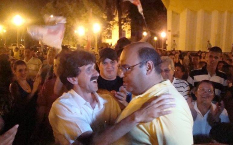 Poio comemora vitória na Concha Acústica