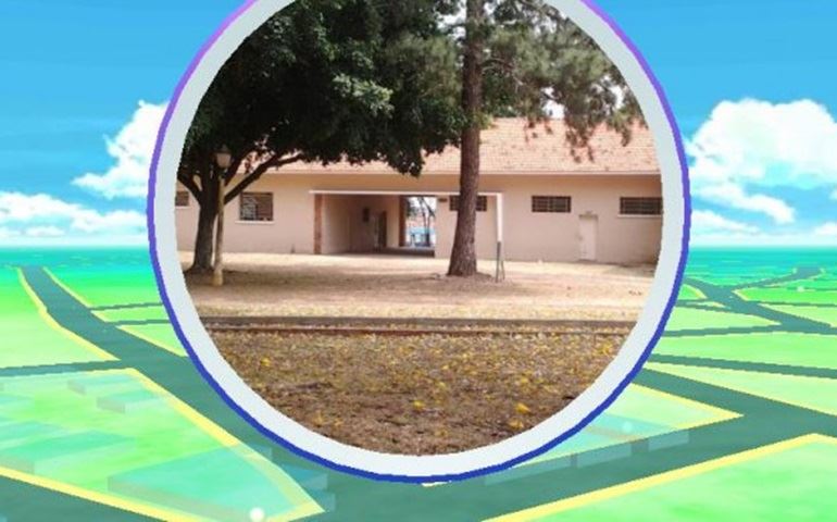 Pokémons escondem-se na Biblioteca Municipal