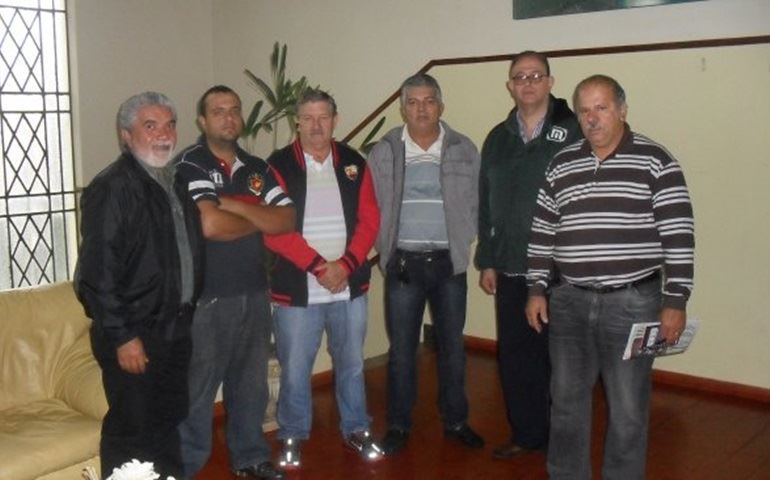 TAXISTAS SE REUNIRAM COM O PREFEITO