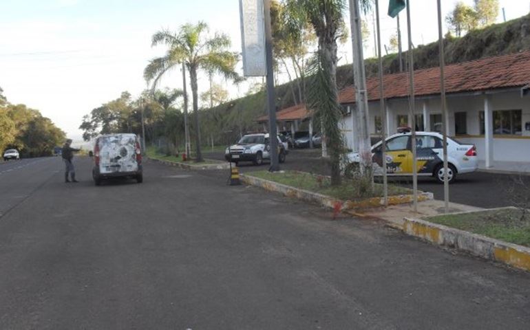 POLICIAIS RODOVIÁRIOS DA BASE DE AVARÉ FAZEM MAIS UMA APRENSÃO DO PRAGUAI