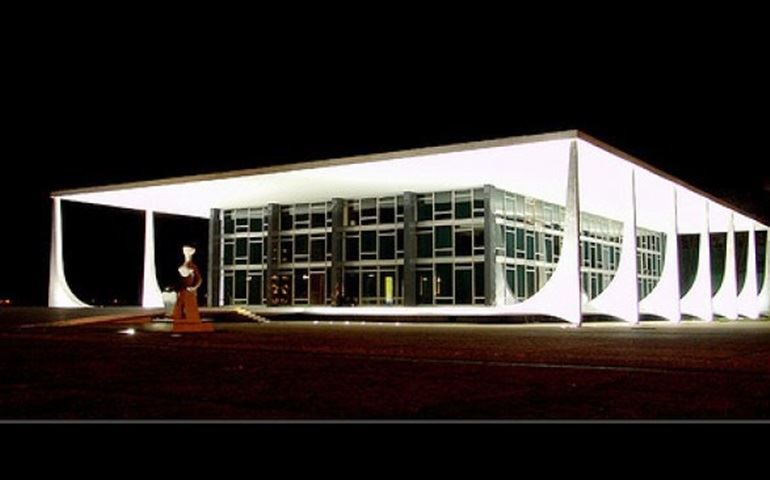 O esvaziamento do ?mensalão? arranha imagem do STF