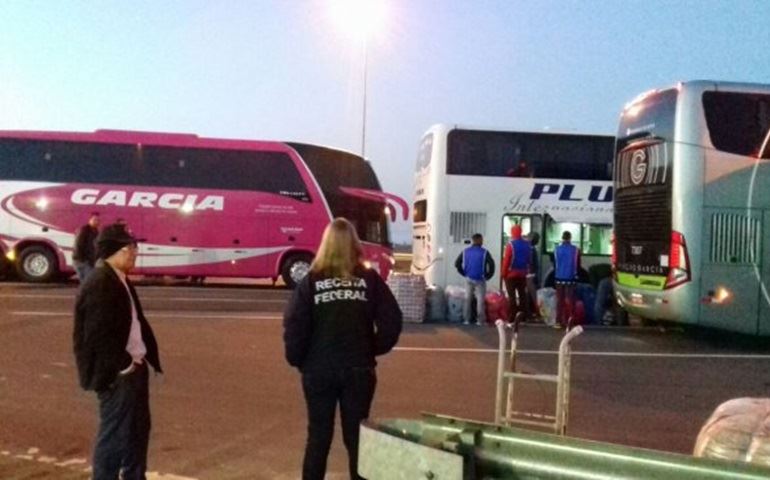 POLICIAMENTO RODOVIÁRIO APREENDE 5 TONELADAS DE MERCADORIAS DIVERSAS DE ORIGEM ESTRANGEIRA SEM NOTA