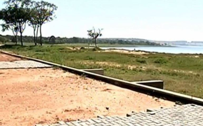 Balneário Costa Azul em completo abandono.