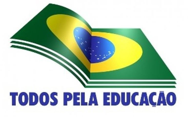 Governo de SP adota três ciclos com possibilidade de reprovação