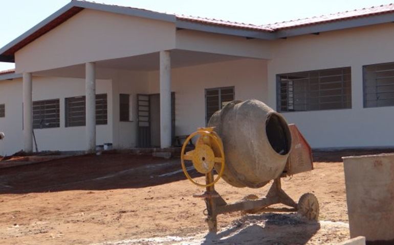 OBRAS ESTÃO MELHORANDO ATENDIMENTO DE SAÚDE  EM AVARÉ