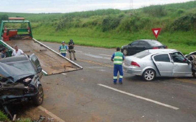 MOTORISTA EMBRIAGADO TIRA VIDA DE UMA JOVEM
