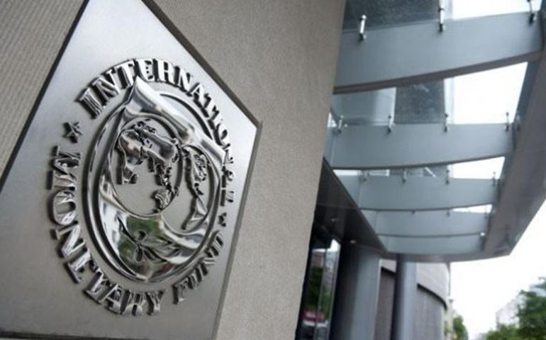 Brasil continuará com déficit nas contas públicas até 2019, diz FMI