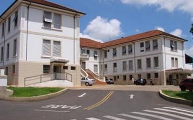 Hospital de S. Manuel é acusado de duas mortes por negligência