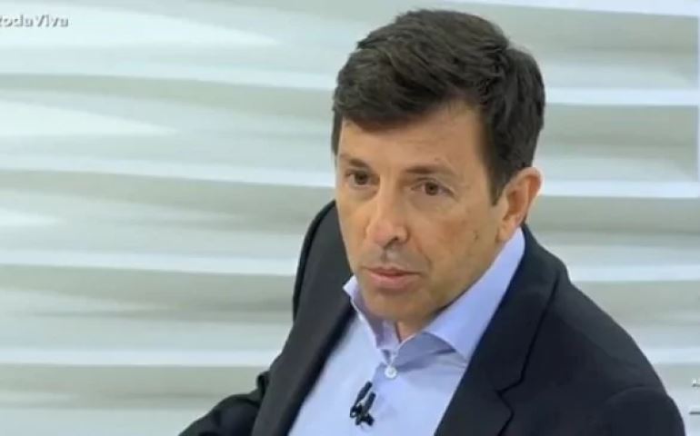 Finalmente, Amoêdo veste a carapuça e se junta a outros derrotados