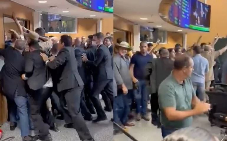 Revoltados com novo imposto, produtores rurais invadem plenário e colocam deputados para correr (vej