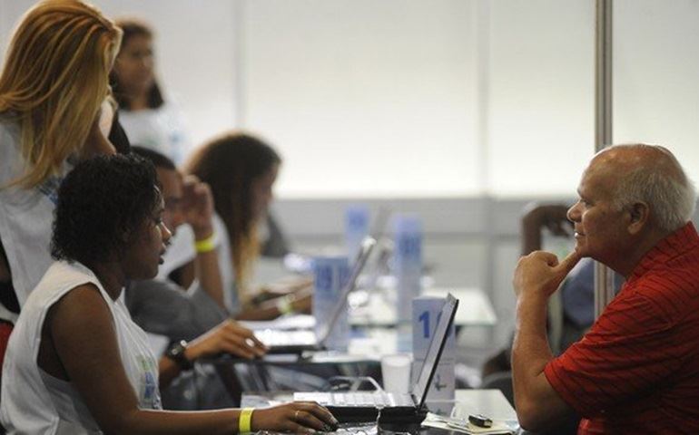 SPC Brasil estima que mais 800 mil pessoas tiveram o CPF negativado em março