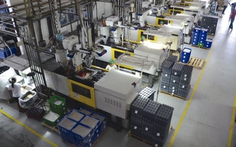 CNI revisa projeção de queda da economia para 3,1%