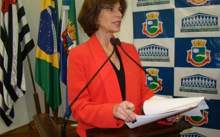 VEREADORA ROSÂNGELA PAULUCCI COBRA CAIXAS ELETRÔNICOS PARA DEFICIENTES