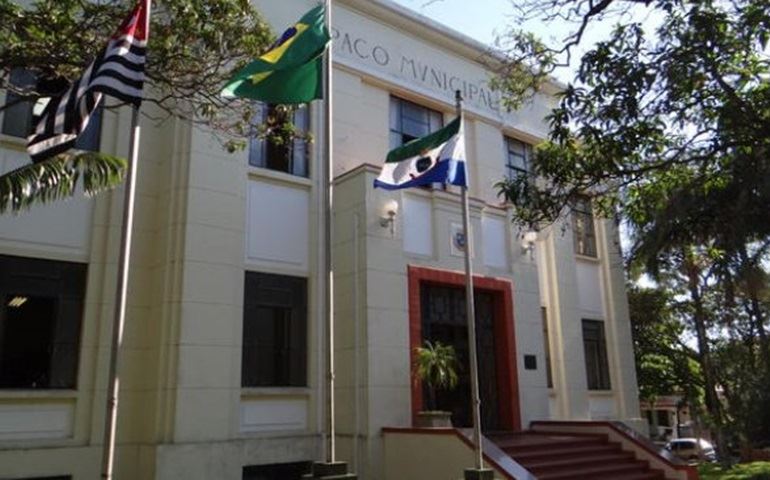 Equilíbrio nas contas municipais garante serviços essenciais à população