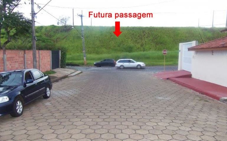 Passagem por baixo dos trilhos da FEPASA, interligará Vila jardim.