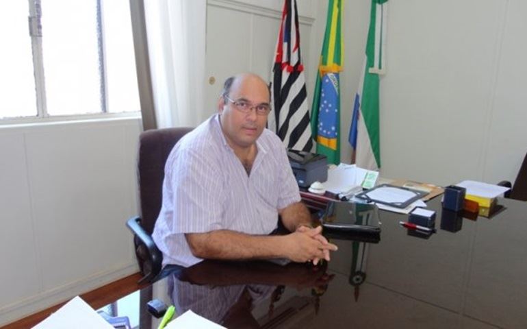 Prefeitura prevê aumento de salário para os funcionários municipais
