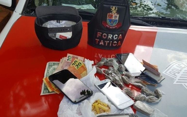Dupla é presa com pedras de crack e porções de maconha em Tatuí
