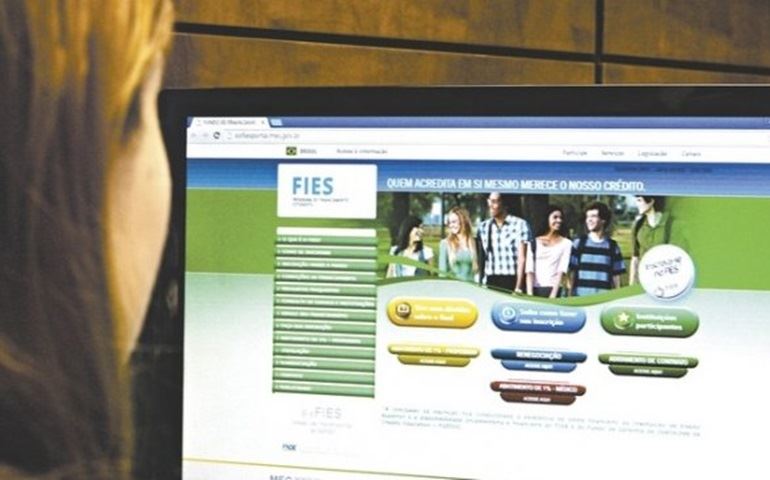 Prazo para aditamento de contratos do Fies é prorrogado até 31 de maio
