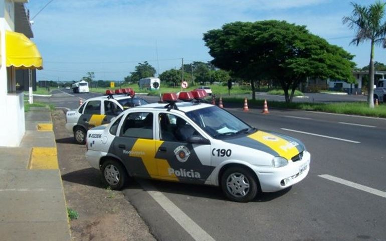 POLÍCIA RODOVIÁRIA REALIZA OPERAÇÃO ALCOOLEMIA NA RODOVIA DE ITATINGA X CASTELO