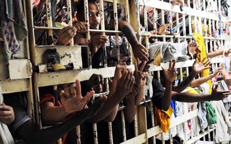 Mais de 40 mil presos entraram na população carcerária brasileira em um ano