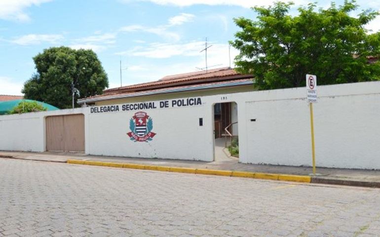 Polícia Civil prende 10 por mandado durante operação