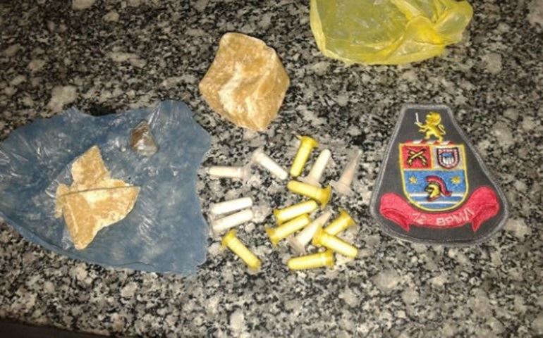 Quatro pessoas são presas por tráfico de entorpecentes na região
