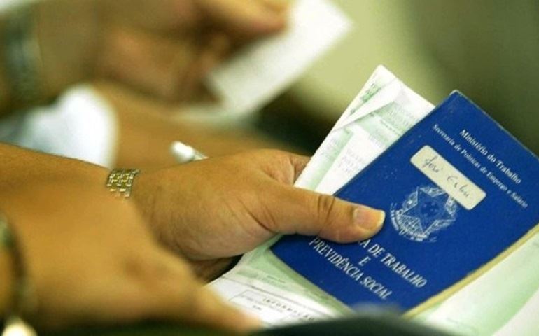 Redução do emprego é generalizada, diz IBGE