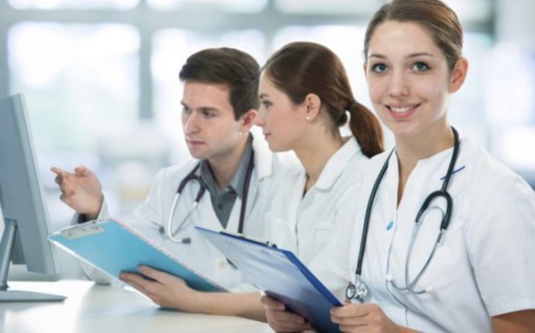 A partir de agosto, diploma em medicina dependerá de teste final