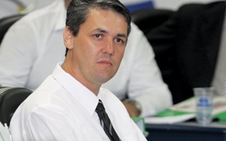 ITAPETININGA TAMBÉM EXPULSA VEREDOR