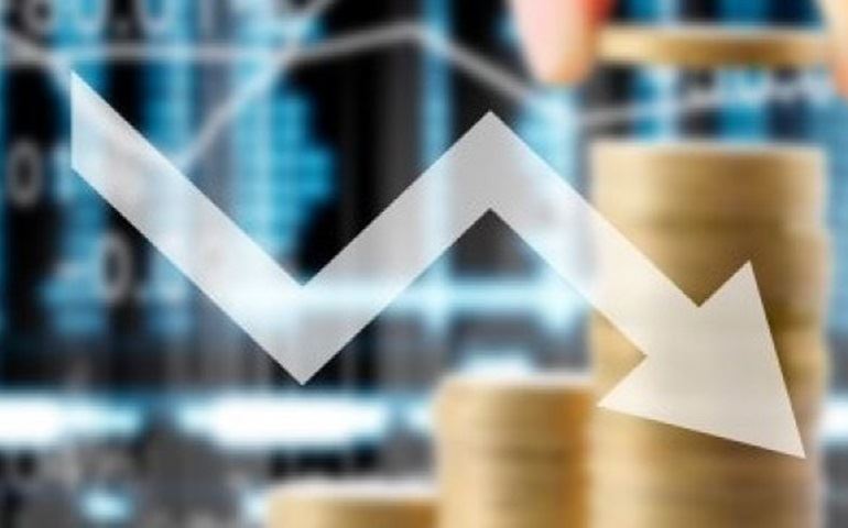 Estoque de crédito dos bancos públicos cai 0,6% em março, revela BC