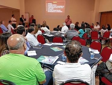 Escolas já sofrem com inadimplência