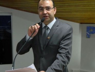 Zandoná presidirá CPI da dívida ativa