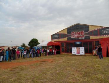 Avaré recebe cinema itinerante gratuito a partir da próxima terça-feira (23)